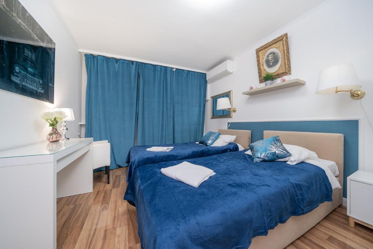Unit Rooms Warszawa By Metro Rondo Onz Short Rent Idealne Pokoje Na Nocleg W Warszawie Esterno foto
