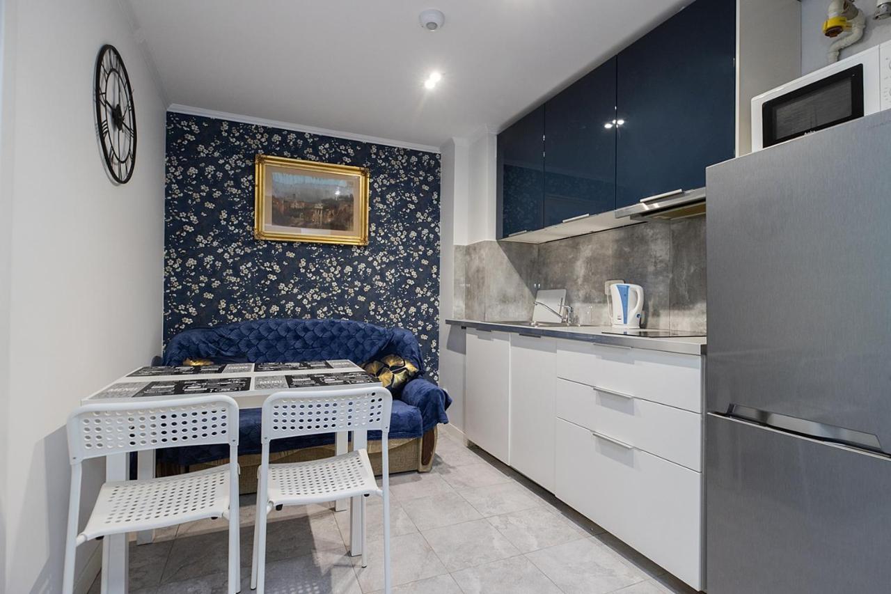 Unit Rooms Warszawa By Metro Rondo Onz Short Rent Idealne Pokoje Na Nocleg W Warszawie Esterno foto