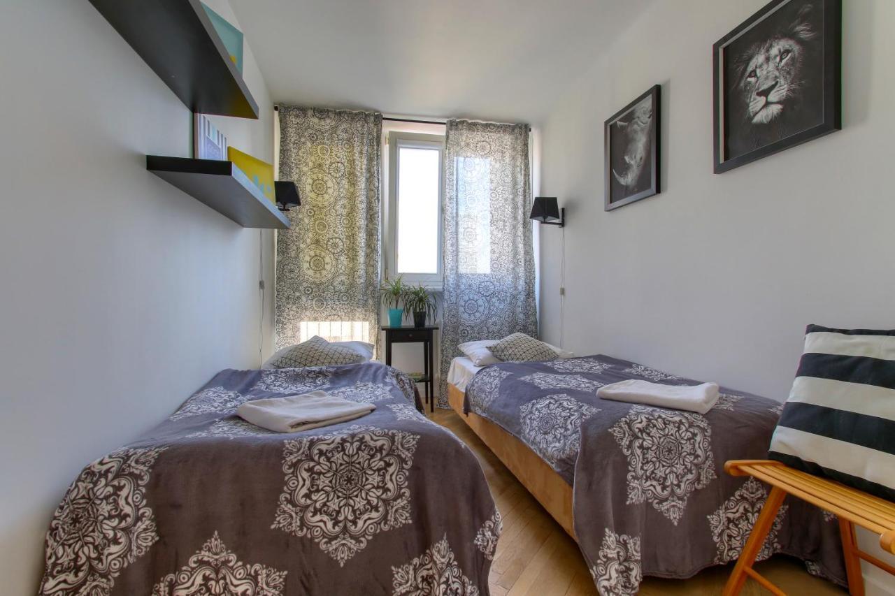 Unit Rooms Warszawa By Metro Rondo Onz Short Rent Idealne Pokoje Na Nocleg W Warszawie Esterno foto